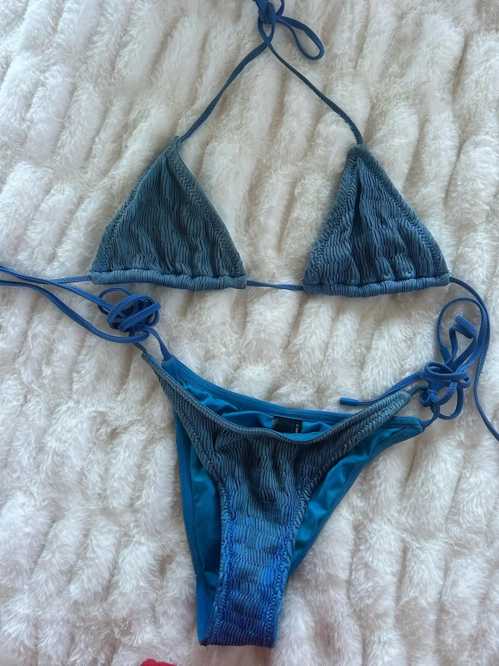triangl swimwear Electric Blue Triangle String Bikini